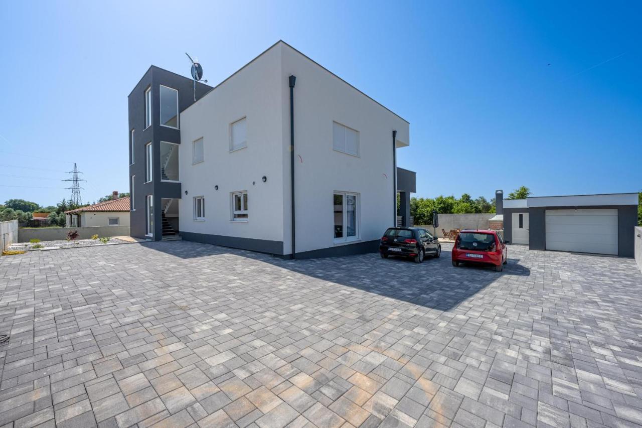 Domus Alba Apartments Pula Zewnętrze zdjęcie