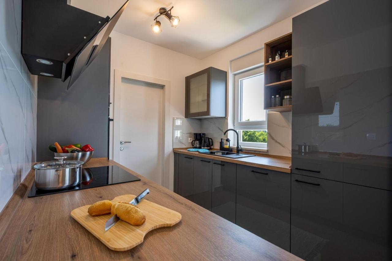Domus Alba Apartments Pula Zewnętrze zdjęcie