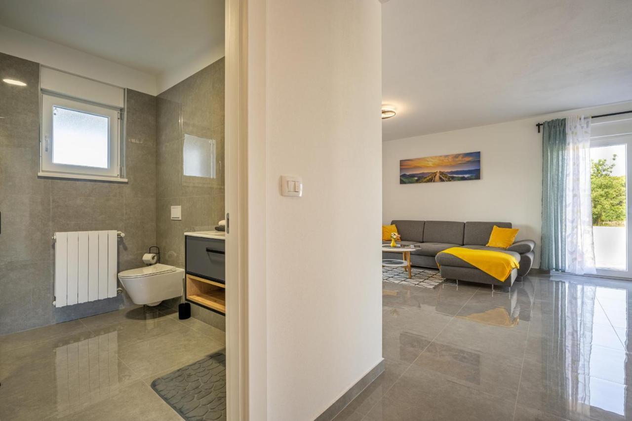 Domus Alba Apartments Pula Zewnętrze zdjęcie