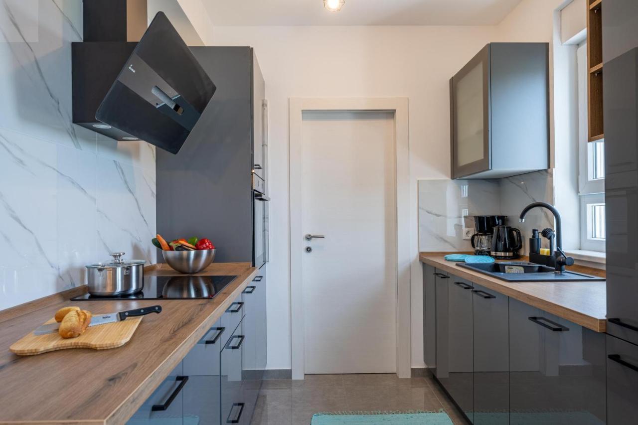 Domus Alba Apartments Pula Zewnętrze zdjęcie