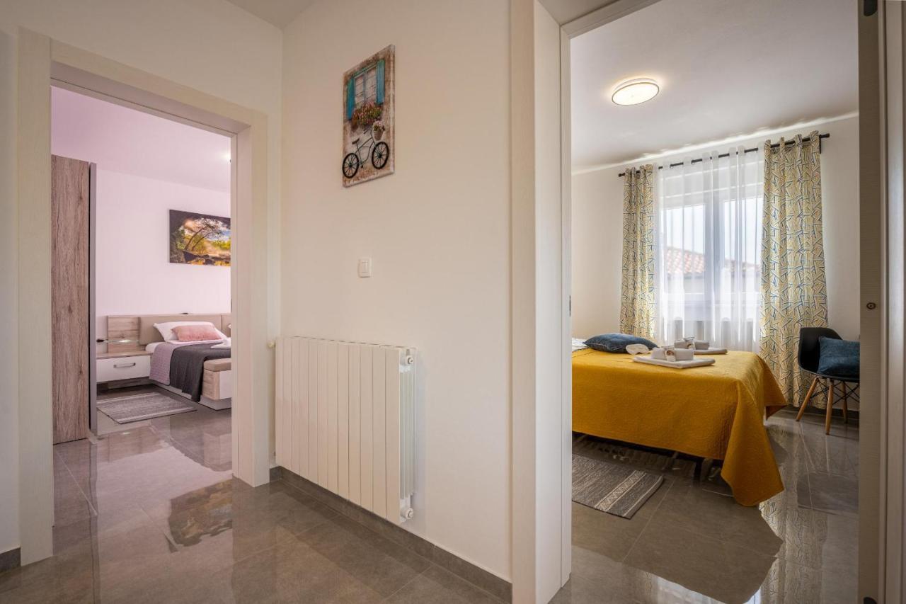 Domus Alba Apartments Pula Zewnętrze zdjęcie