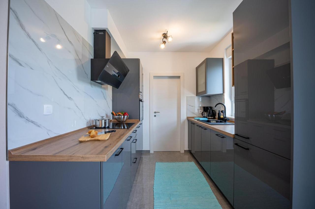 Domus Alba Apartments Pula Zewnętrze zdjęcie