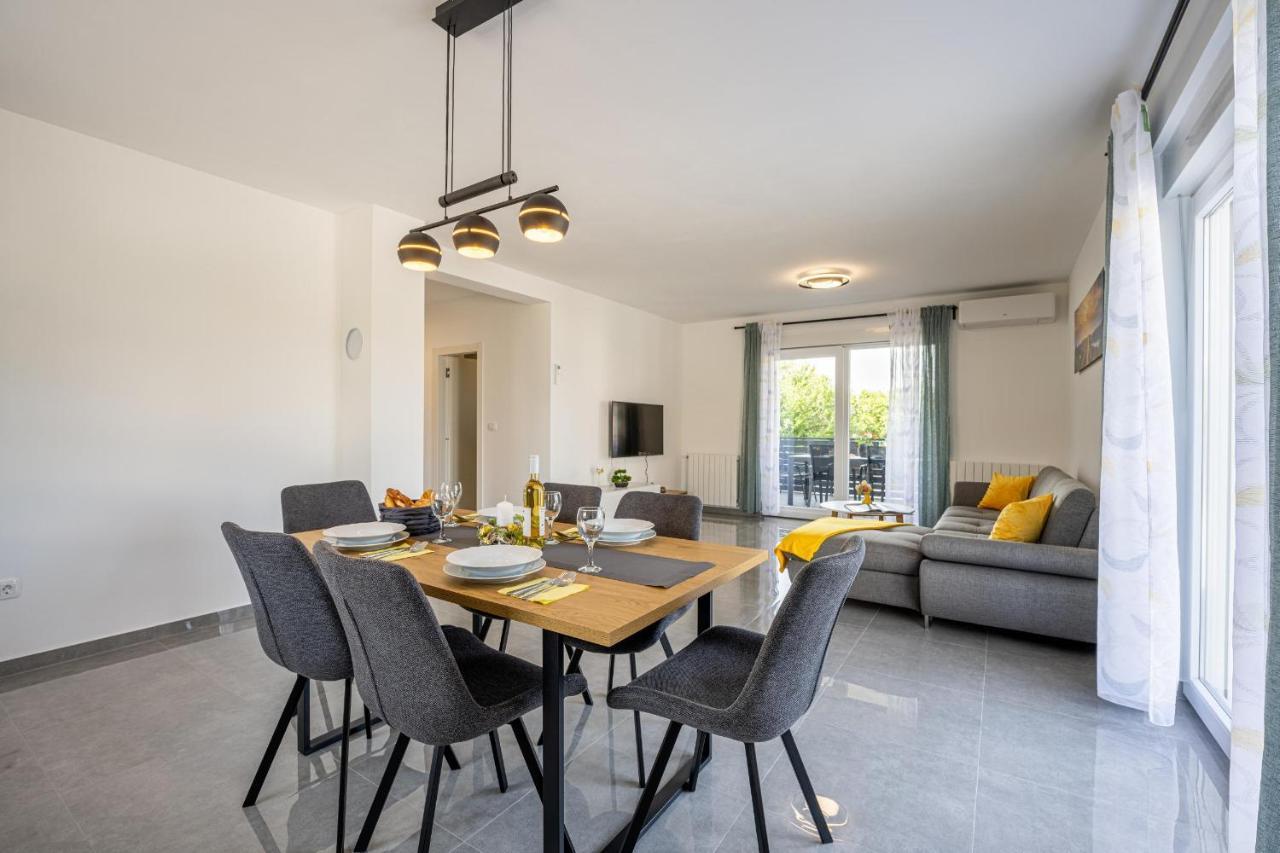 Domus Alba Apartments Pula Zewnętrze zdjęcie