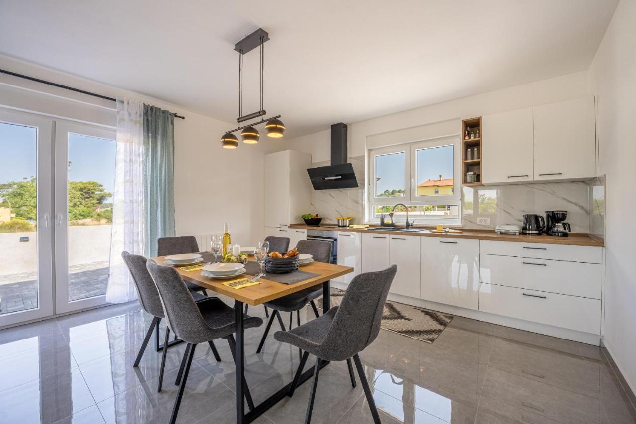 Domus Alba Apartments Pula Zewnętrze zdjęcie